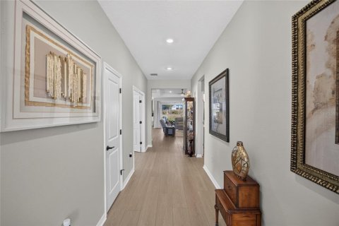 Villa ou maison à vendre à Minneola, Floride: 3 chambres, 212 m2 № 2419761 - photo 4