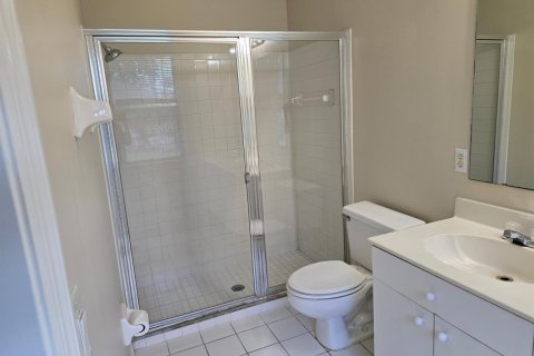 House in Port St. Lucie, Florida 3 bedrooms, 172.24 sq.m. № 2249651 - photo 14