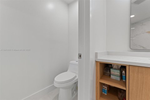 Casa en venta en Delray Beach, Florida, 5 dormitorios, 395.48 m2 № 1839124 - foto 26