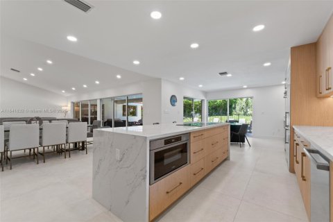 Casa en venta en Delray Beach, Florida, 5 dormitorios, 395.48 m2 № 1839124 - foto 12