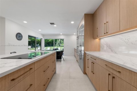 Casa en venta en Delray Beach, Florida, 5 dormitorios, 395.48 m2 № 1839124 - foto 11