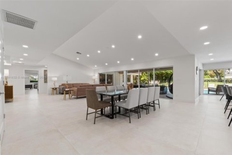 Casa en venta en Delray Beach, Florida, 5 dormitorios, 395.48 m2 № 1839124 - foto 4
