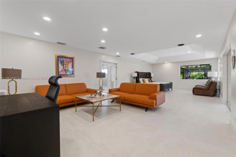 Casa en venta en Delray Beach, Florida, 5 dormitorios, 395.48 m2 № 1839124 - foto 18