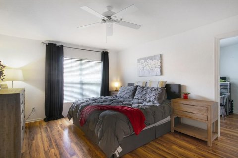 Condo in Kissimmee, Florida, 3 bedrooms  № 2093952 - photo 16