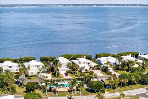 Villa ou maison à Longboat Key, Floride 3 chambres, 310.39 m2 № 2408995