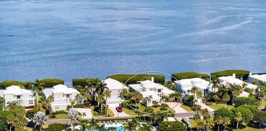 Villa ou maison à Longboat Key, Floride 3 chambres, 310.39 m2 № 2408995