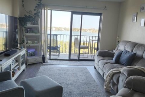Condominio en venta en South Pasadena, Florida, 2 dormitorios, 109.62 m2 № 1906594 - foto 3