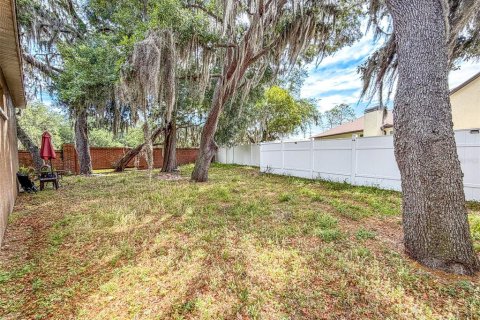 House in Valrico, Florida 4 bedrooms, 252.69 sq.m. № 2094925 - photo 25