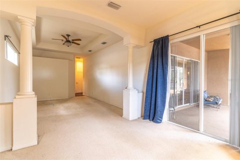 House in Valrico, Florida 4 bedrooms, 252.69 sq.m. № 2094925 - photo 13