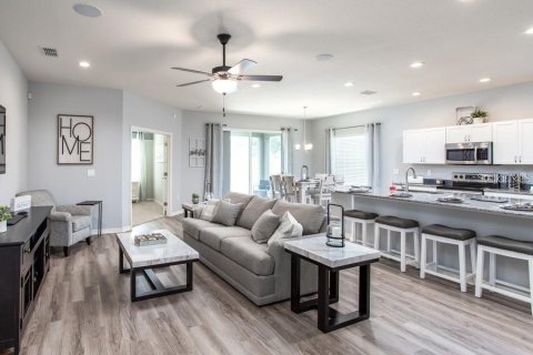 House in Lakeland, Florida 4 bedrooms, 188.5 sq.m. № 1902845 - photo 7