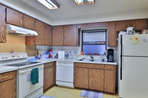 Купить коммерческую недвижимость в Делтона, Флорида 150.22м2, № 620203 - фото 9