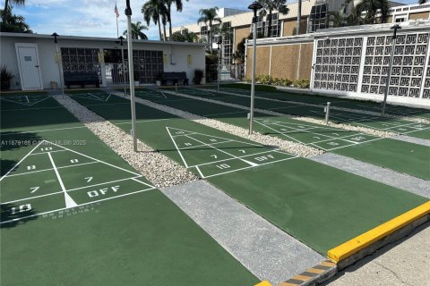 Condo in Oakland Park, Florida, 1 bedroom  № 1927788 - photo 5