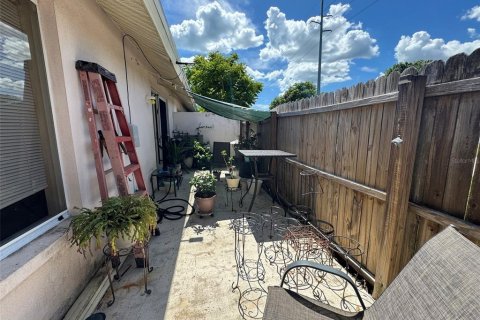 Immobilier commercial à vendre à Saint Petersburg, Floride: 6 chambres, 236.06 m2 № 1805550 - photo 27