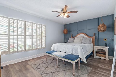 House in Palm Coast, Florida 5 bedrooms, 185.34 sq.m. № 1905489 - photo 27