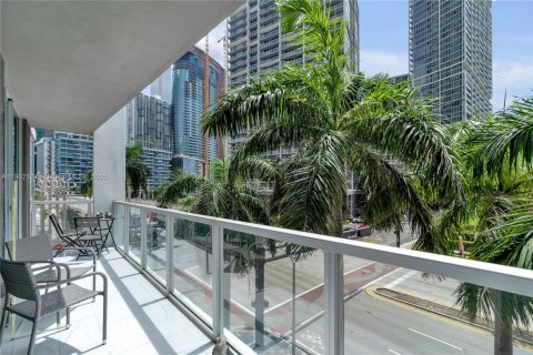 Condominio en alquiler en Miami, Florida, 2 dormitorios, 102.19 m2 № 1953601 - foto 12
