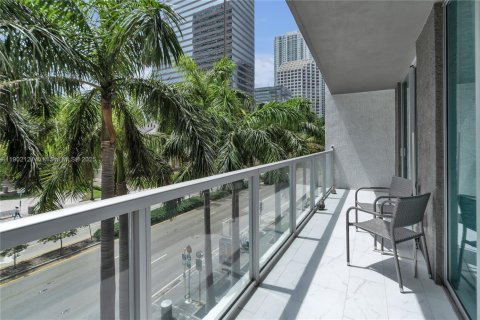 Condominio en alquiler en Miami, Florida, 2 dormitorios, 102.19 m2 № 1953601 - foto 13