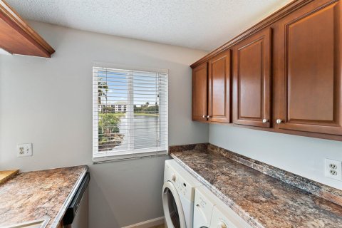 Condo in Jupiter, Florida, 1 bedroom  № 2181305 - photo 26
