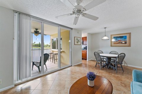 Condo in Jupiter, Florida, 1 bedroom  № 2181305 - photo 19