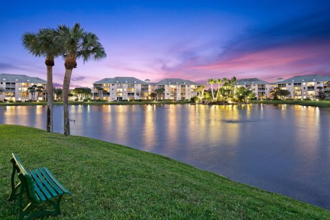 Condo in Jupiter, Florida, 1 bedroom  № 2181305 - photo 4