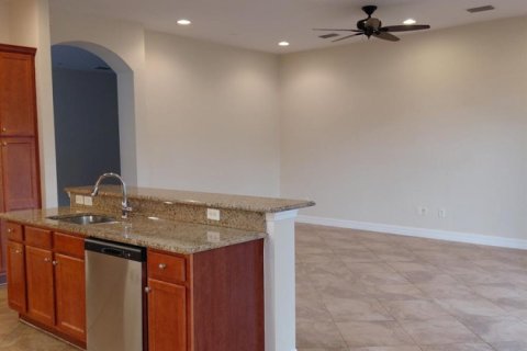Casa en venta en Fort Myers, Florida, 4 dormitorios, 226.5 m2 № 2247849 - foto 11