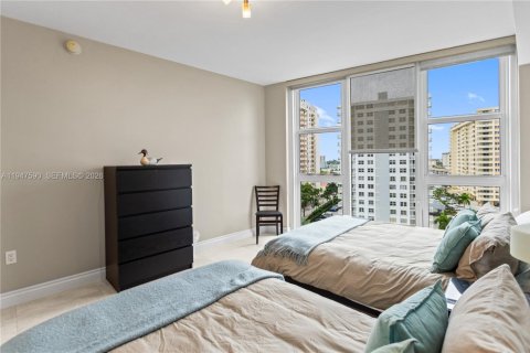 Condominio en venta en Hallandale Beach, Florida, 2 dormitorios, 165.55 m2 № 2004104 - foto 30