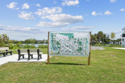 House in New Port Richey, Florida 2 bedrooms, 65.59 sq.m. № 1808517 - photo 7