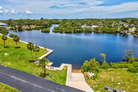 House in New Port Richey, Florida 2 bedrooms, 65.59 sq.m. № 1808517 - photo 12