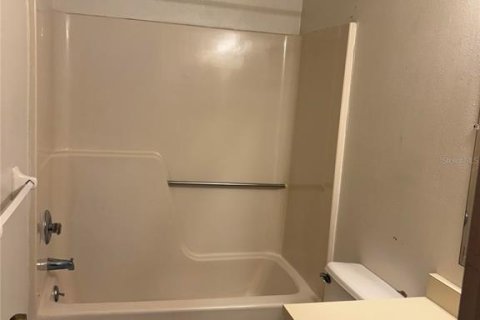 Copropriété à vendre à Winter Haven, Floride: 2 chambres, 116.31 m2 № 1817302 - photo 10