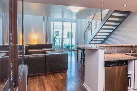 Copropriété à vendre à Miami Beach, Floride: 2 chambres, 125.05 m2 № 2399879 - photo 8
