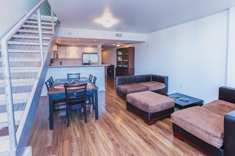 Copropriété à vendre à Miami Beach, Floride: 2 chambres, 125.05 m2 № 2399879 - photo 7