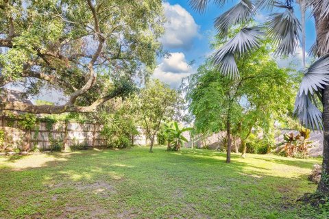 House in Orlando, Florida 3 bedrooms, 104.52 sq.m. № 1793959 - photo 23