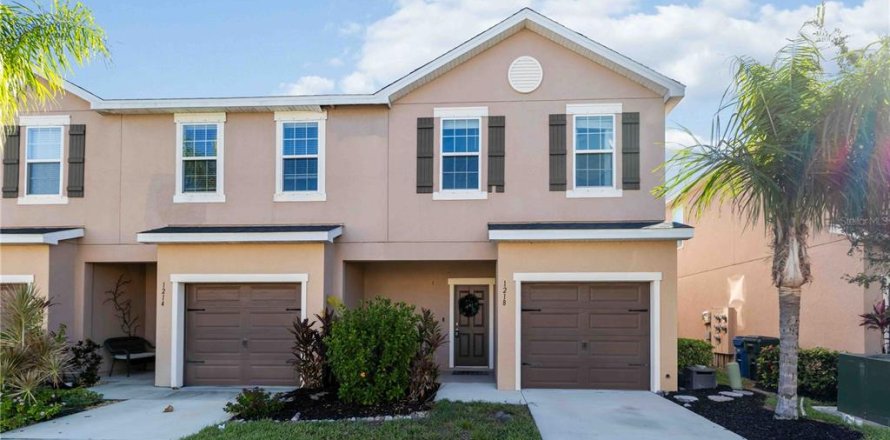 Adosado en Sarasota, Florida 3 dormitorios, 199.09 m2 № 2125245