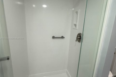 Townhouse in Palm Beach Gardens, Florida 3 bedrooms, 118.54 sq.m. № 1768203 - photo 26