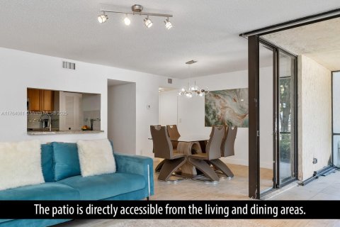 Condo in Delray Beach, Florida, 2 bedrooms № 1979343 - photo 7