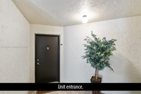 Condo in Delray Beach, Florida, 2 bedrooms № 1979343 - photo 4