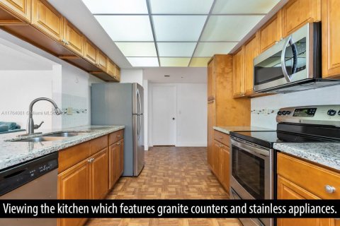 Condo in Delray Beach, Florida, 2 bedrooms № 1979343 - photo 10