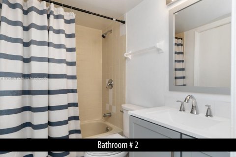 Condo in Delray Beach, Florida, 2 bedrooms № 1979343 - photo 27