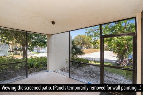 Condo in Delray Beach, Florida, 2 bedrooms № 1979343 - photo 8