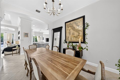 Купить виллу или дом в Майами, Флорида 5 спален, 277.41м2, № 1999338 - фото 16