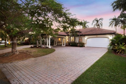 Купить виллу или дом в Майами, Флорида 5 спален, 277.41м2, № 1999338 - фото 5