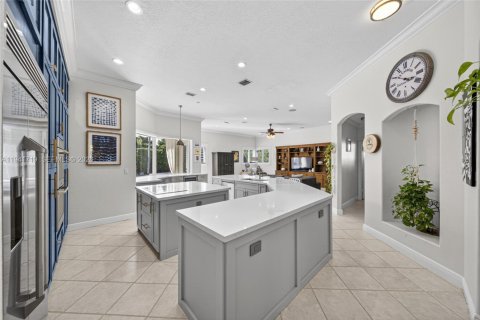 Купить виллу или дом в Майами, Флорида 5 спален, 277.41м2, № 1999338 - фото 18