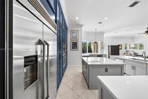 Купить виллу или дом в Майами, Флорида 5 спален, 277.41м2, № 1999338 - фото 19