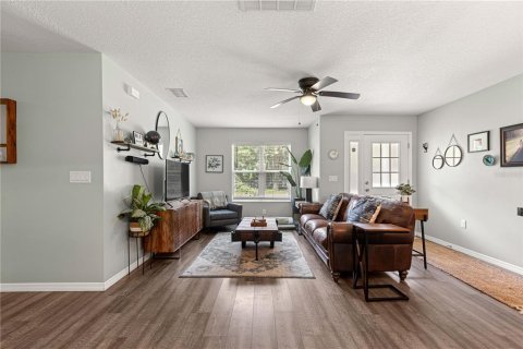Villa ou maison à louer à Ocala, Floride: 3 chambres, 118.82 m2 № 2148891 - photo 12