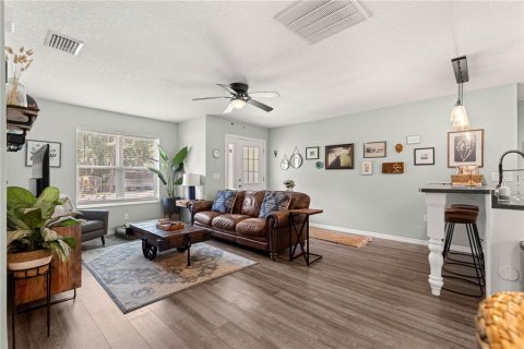 Villa ou maison à louer à Ocala, Floride: 3 chambres, 118.82 m2 № 2148891 - photo 11