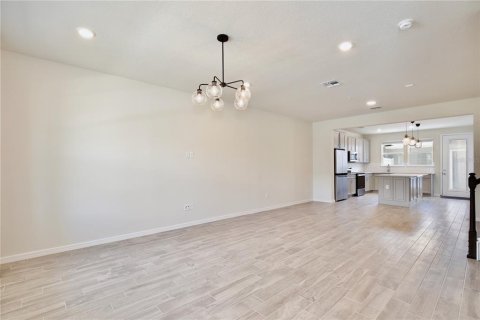 Adosado en alquiler en Orlando, Florida, 3 dormitorios, 150.5 m2 № 1909994 - foto 3