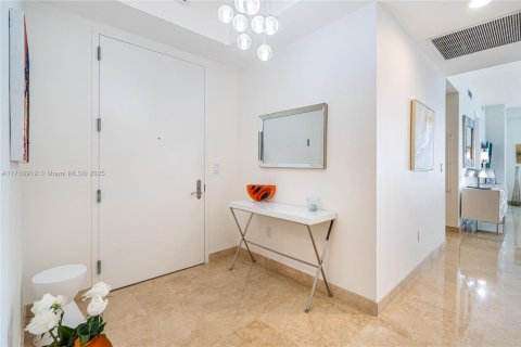 Снять в аренду кондоминиум в Санни-Айлс-Бич, Флорида 3 спальни, 183.85м2, № 1959443 - фото 6