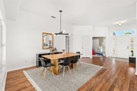 Casa en venta en Rockledge, Florida, 4 dormitorios, 210.24 m2 № 1716718 - foto 23