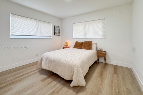 Casa en venta en Oakland Park, Florida, 3 dormitorios № 2078105 - foto 19