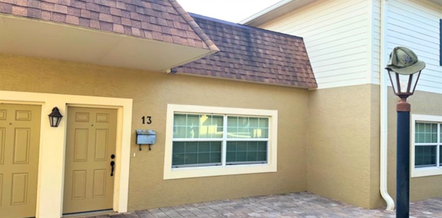 Apartment in Winter Haven, Florida 1 bedroom, 74.32 sq.m. № 2378118