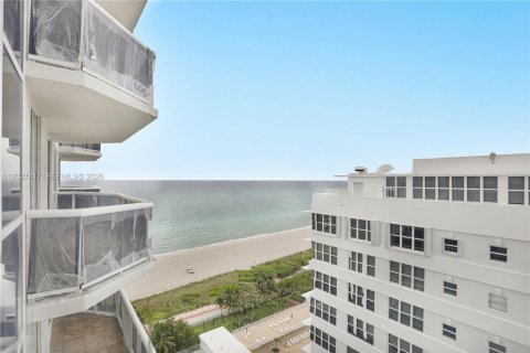 Copropriété à louer à Miami Beach, Floride: 2 chambres, 144 m2 № 2154904 - photo 6